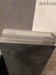 tile in 500 baiza,mix Tiles different size,for urgent sale