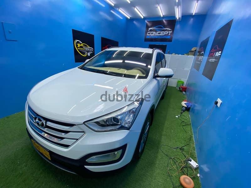 Hyundai Santa Fe 2015, White Color 1