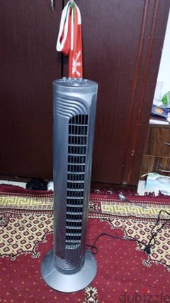 New good conditions tower fan 32" 0