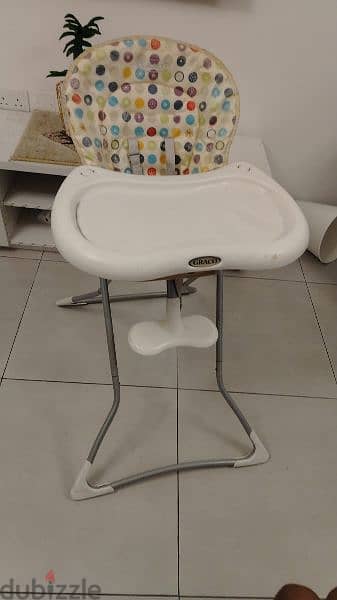 very good baby chair neat and clean 3