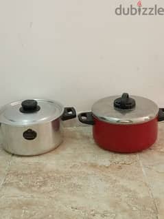 nonstick. stainless big pot little use
