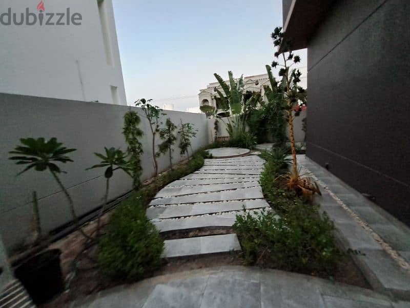 Standalone fully furnished  house bear beach in SurAl Hadid 8