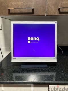 شاشة من شركة Benq 0