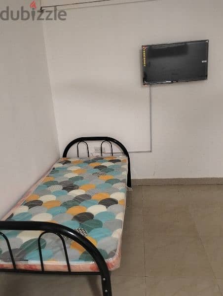 Bed space - Ghubra, near Makkah market 1