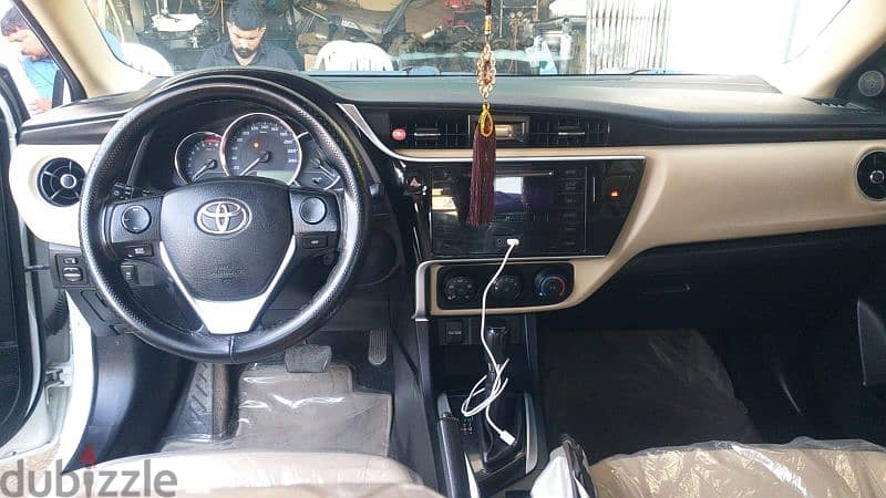 Toyota Corolla 2017 3