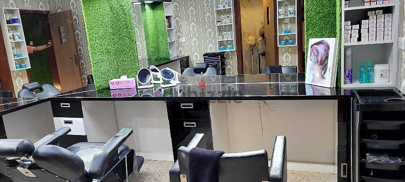 beauty salon for sale. al khwair. Behind Domino's pizza 8