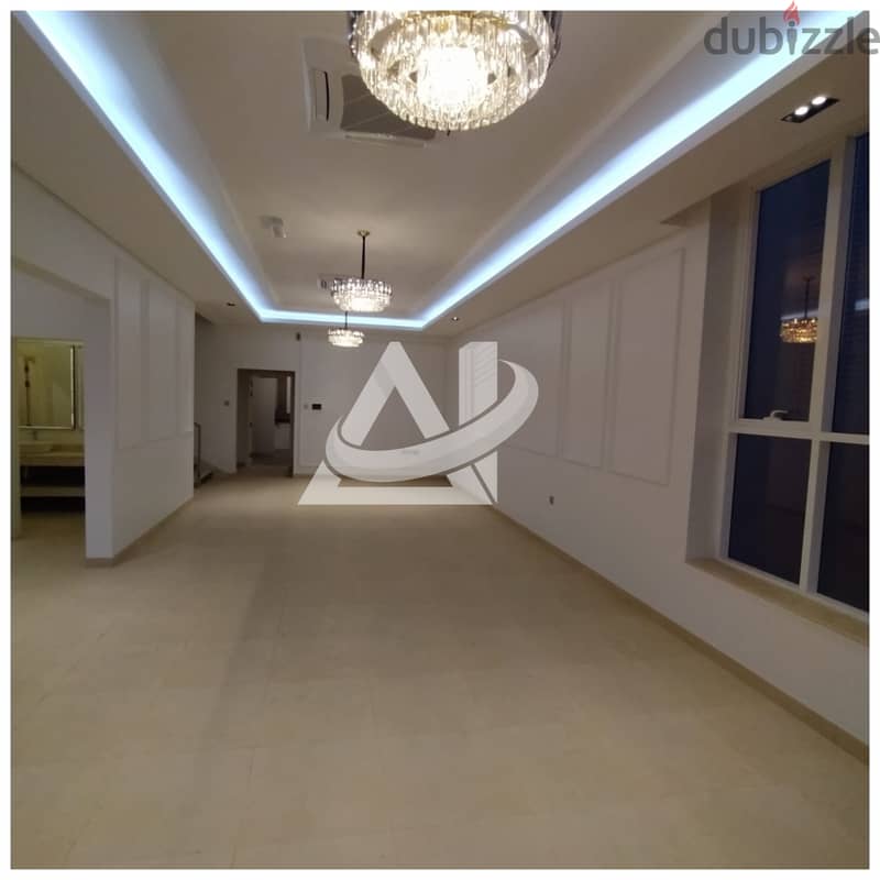 ADV801**  6BHK luxurious villa for rent in Al Ghubrah North 5