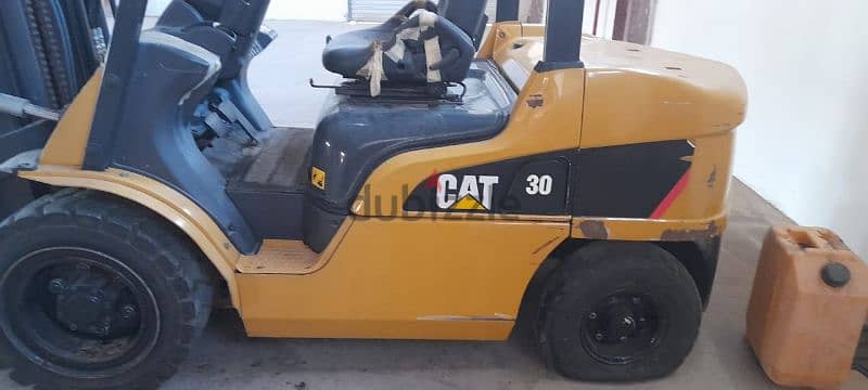 Forklift CAT 5