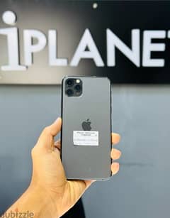 iPhone 11 pro max 256GB battery 90% very neetand clean condition phone