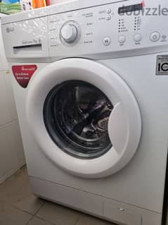 LG  front  load  washing  machine  7kg for Sale