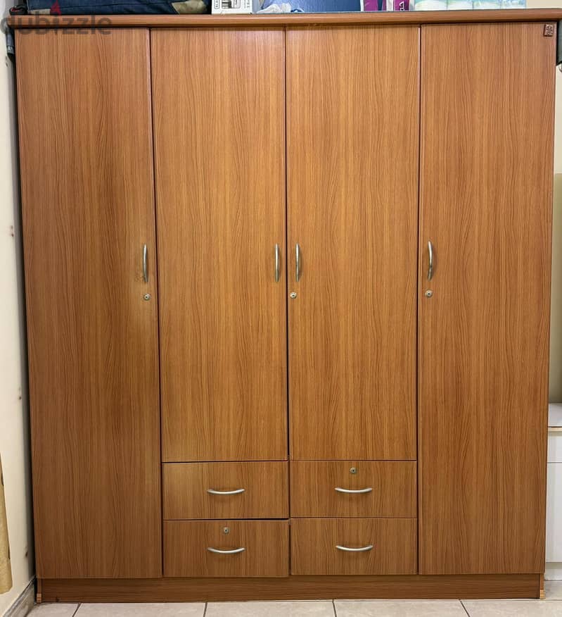 Cupboard 4 door,Big Wooden 2
