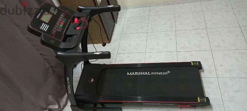 Treadmill with 2+2kg Dumbbells 3