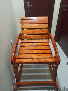 wooden rocking chair 0
