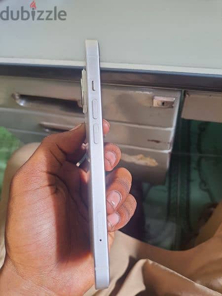 iphone 13 white colour ( 128 GB ) 87 battery health 2