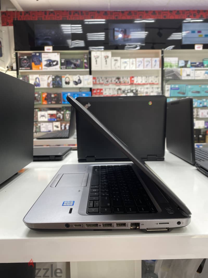 HP G40 G2 CORE I5 6TH GEN 8 GB RAM 256 STORAGE DRAND NEW CONDITION IN 1