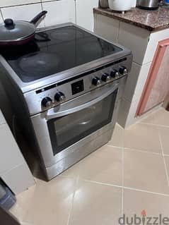 electric cooker with oven
