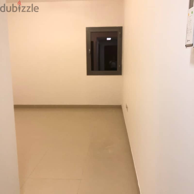 Reduced Price!!! 2BHK Apartment with Pool View in Muscat Hills FSA43 12