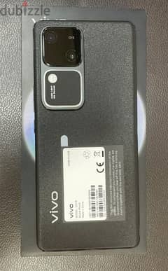 Vivo v30 512gb and 12gb only 10 days used