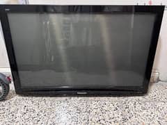 plasma tv with free wall bracket 42inches
