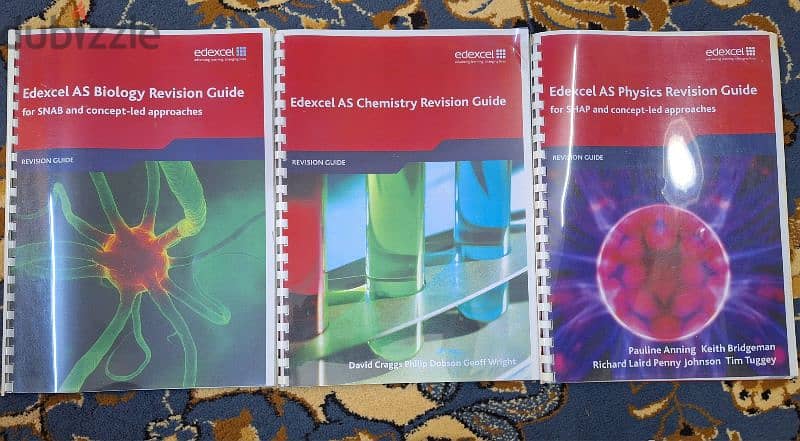 Edexcel IGCSE Biology, Chemistry and Physics Revision Guide 0