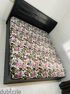 King size bed with mattress - 180x200