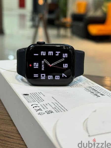 Apple Watch Series Ultra 49mm and series 9 45mm 1