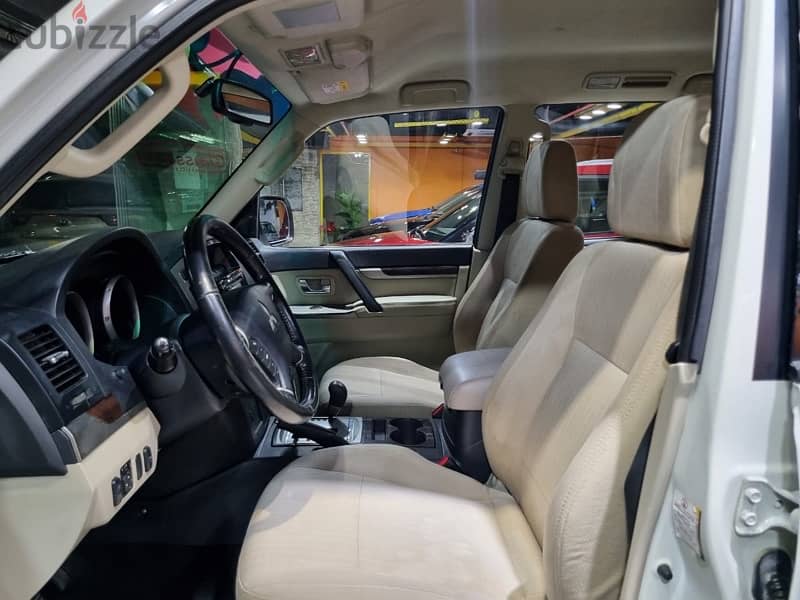 Mitsubishi Pajero 2018 for sale installment option available 3