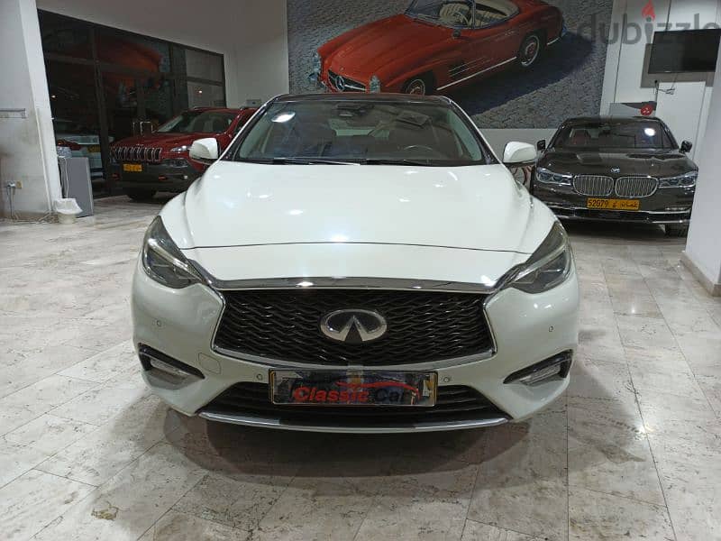 Infiniti Q30 2017 0