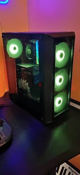Gaming case for sale 2