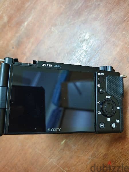 SONY ZV E10L One month used . . 5