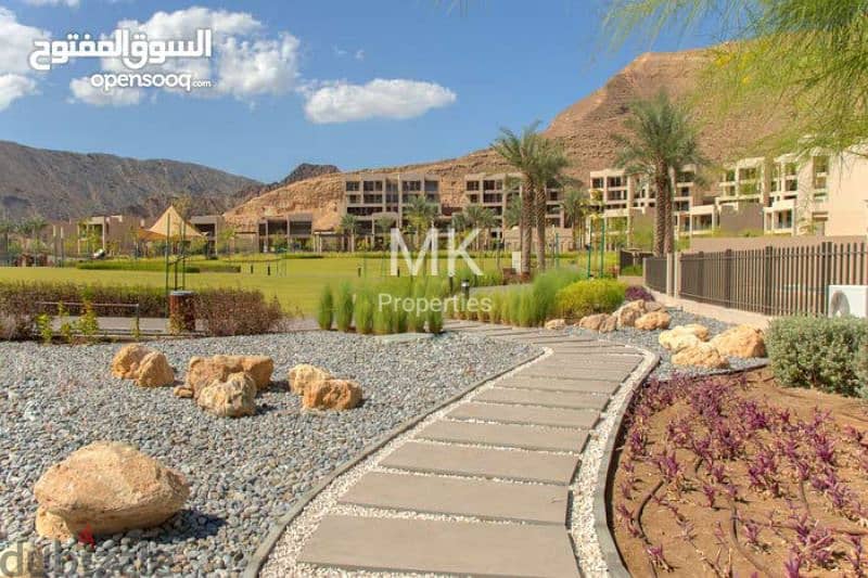 فيلاللبيع في زهاء وإطلالة البحيرة/ villa for sale/Zaha lagoon view 2