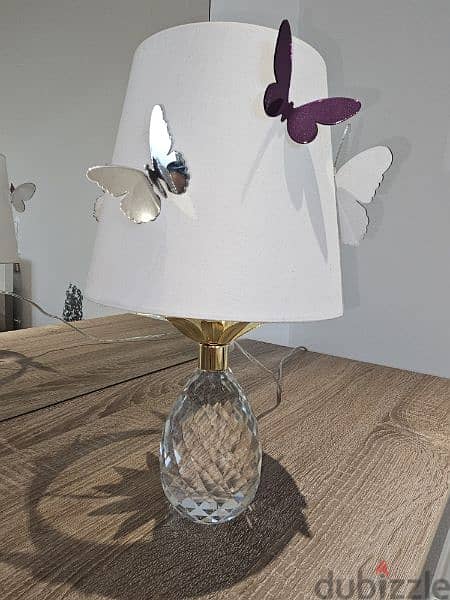 REDUCED PRICE , 2 Crystal bedside lamps 1