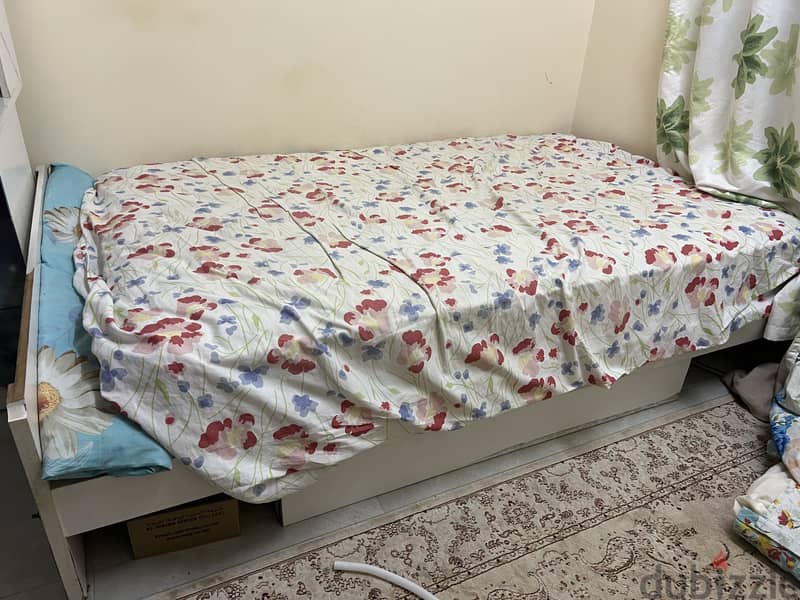 Single bed -4 5
