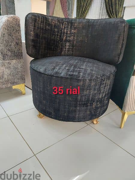 single sofa without delivery 1 piece 35 rial 2