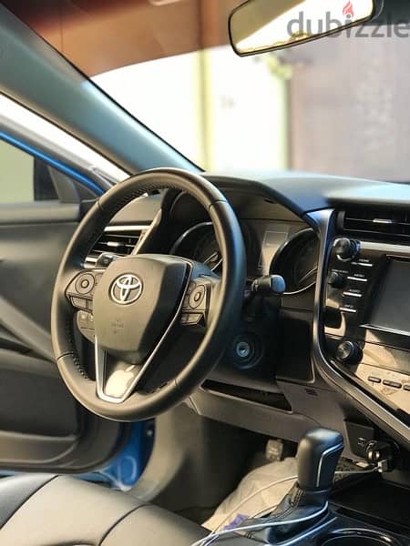 Toyota Camry SE 2018 6