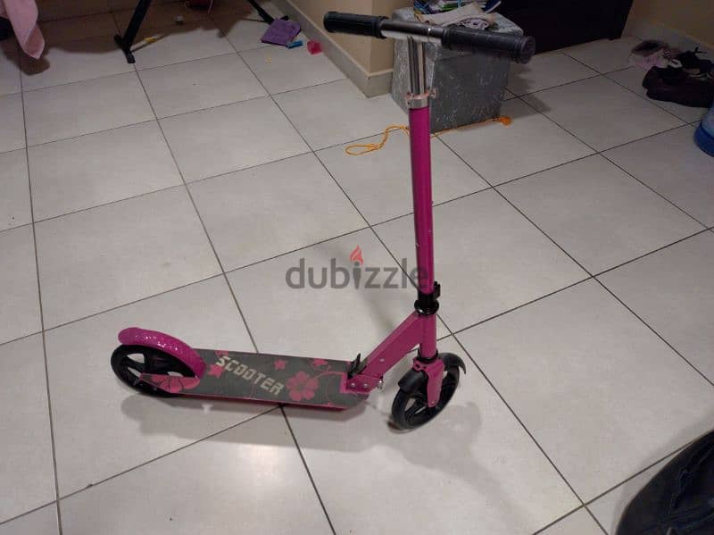 Kid's Scooter and skate board 1