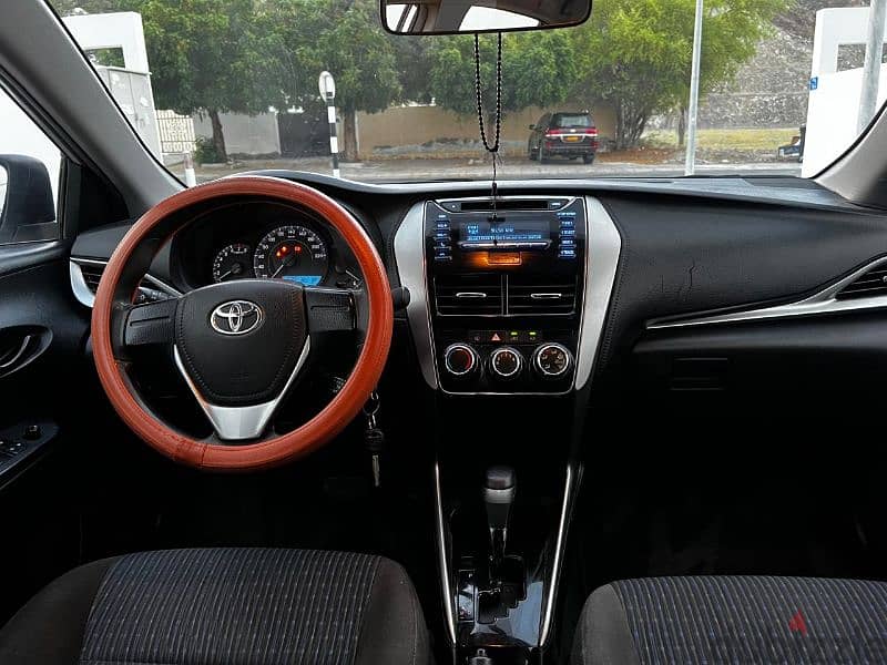 Toyota Yaris 2018 14