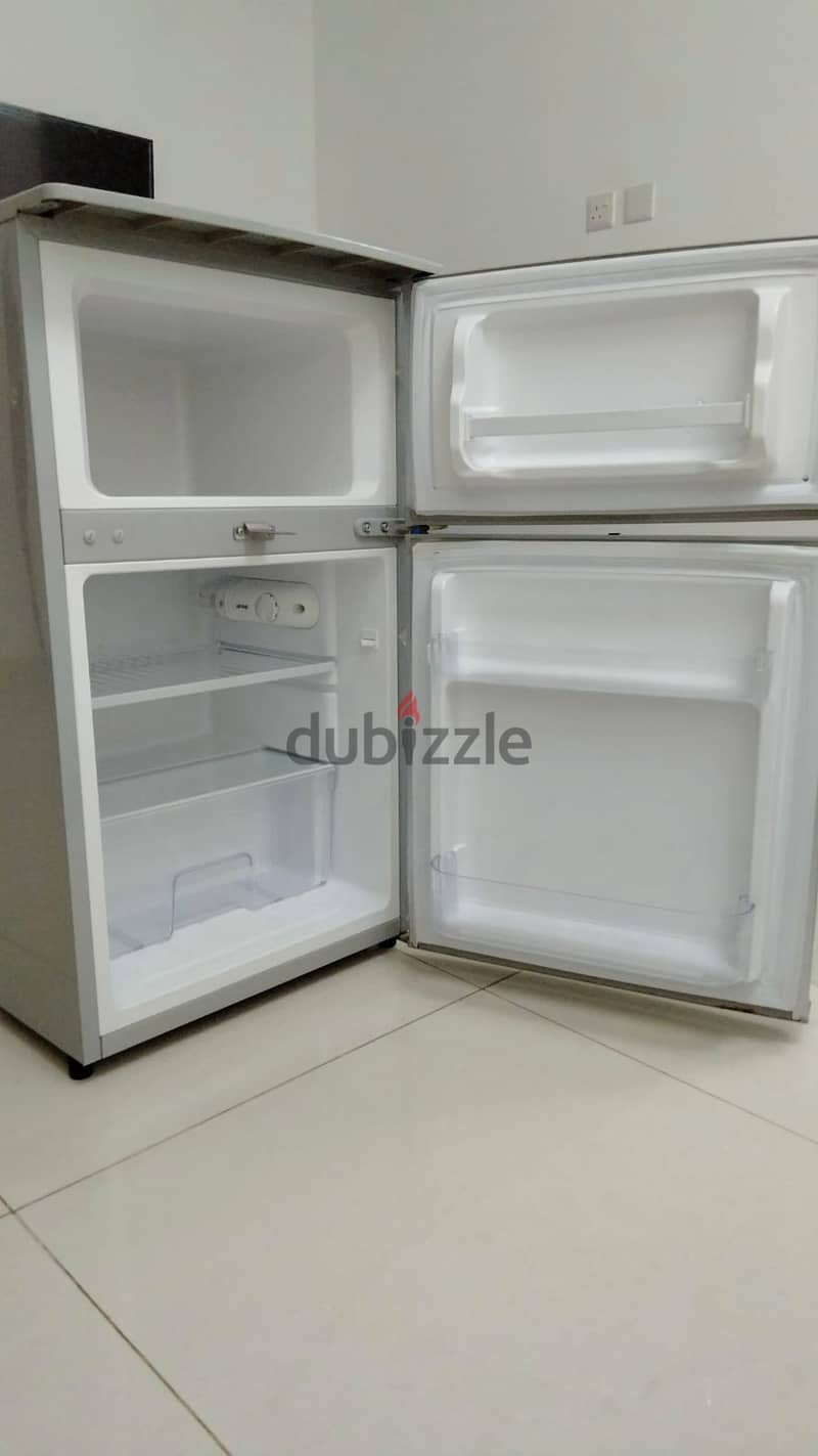 Ikon Double Door Refrigerator IK89F 89Ltr (Mint Condition) 1