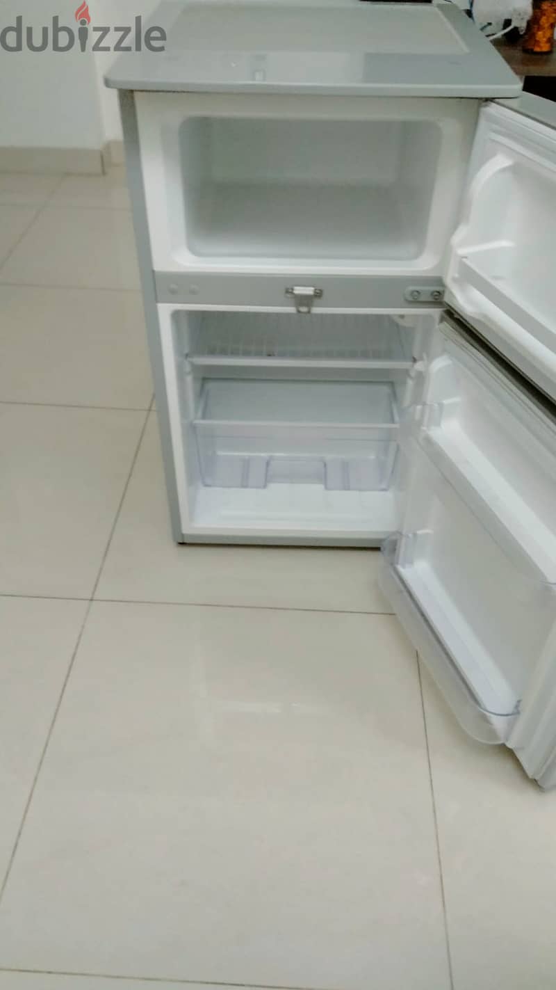 Ikon Double Door Refrigerator IK89F 89Ltr (Mint Condition) 12