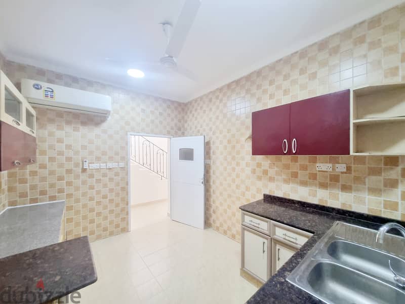 Spacious 5 BHK Villa for Rent in Al Ghubrah PPV224 7