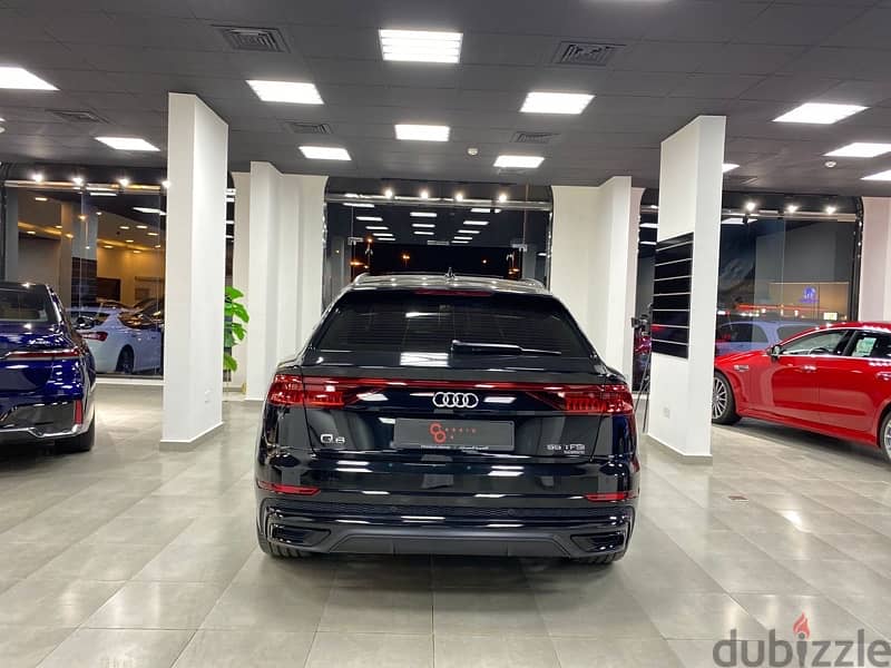 Audi Q8 2021 7