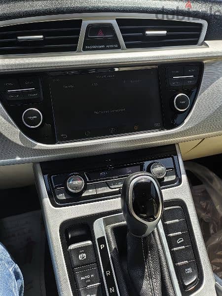 Geely Emgrand X7 2019 3