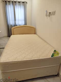 single bed with matress and waterproof matress cover 0