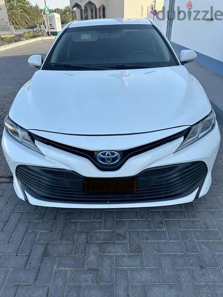Toyota Camry 2019 LE Hybrid 1