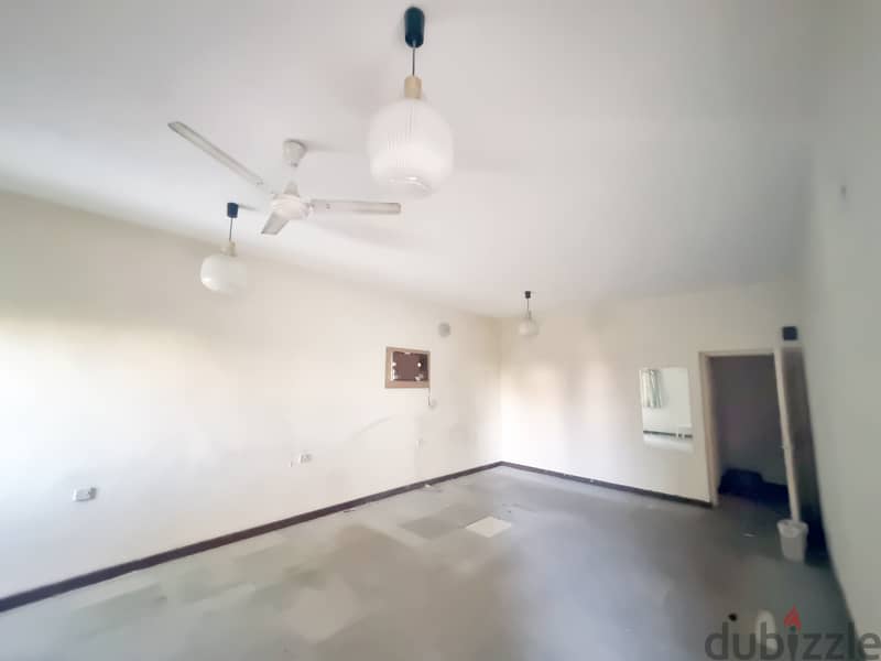 Spacious 4+1 BHK Villa with Maid's Room in MSQ for Rent - PPV223 15