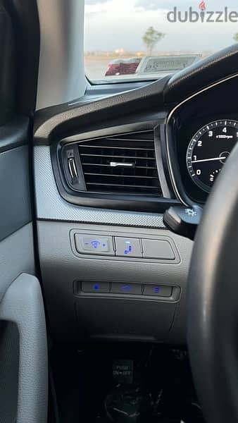 هيونداي سوناتا 2018 Sonata - low km - nice and very clean . . the best 17