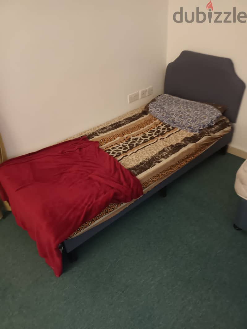 Furnished Room, Bed Space Available 8