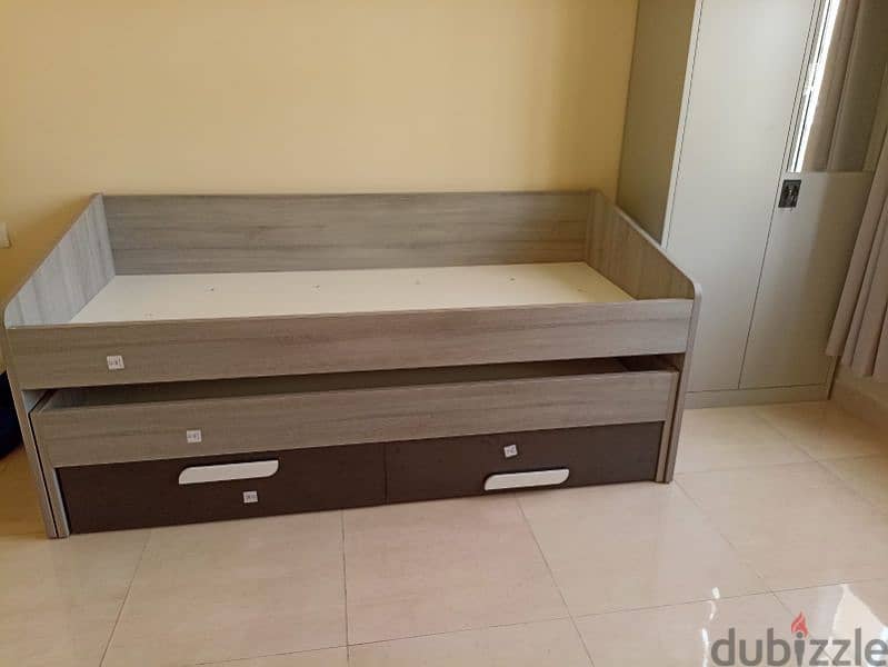 Adult and kids bed new 3