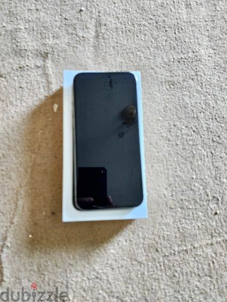 Iphone very good condition and just One hand used 3