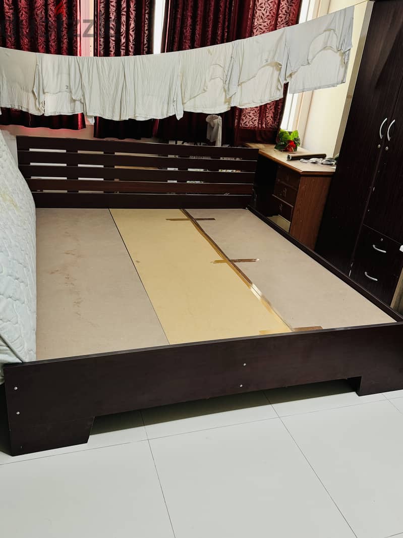 King size Coat with bed 3
